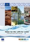 Immagine-copertina della pubblicazione in lingua inglese 'Water for life - LIFE for water'
